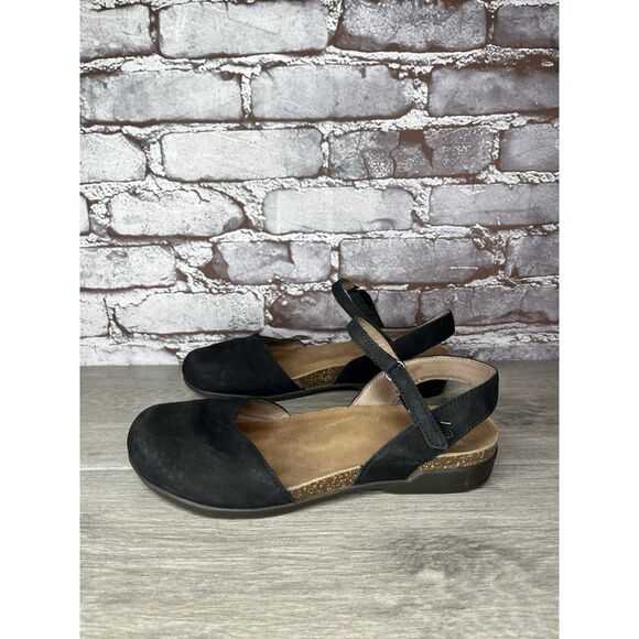 Dansko Rowan Black Leather Waxy MaryJane Closed Toe Sandal Women sz 38EU/7.5M US - Picture 8 of 16